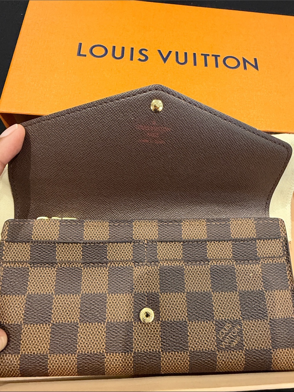 Accessory Subcategory Prediction - Picture 6 of 7